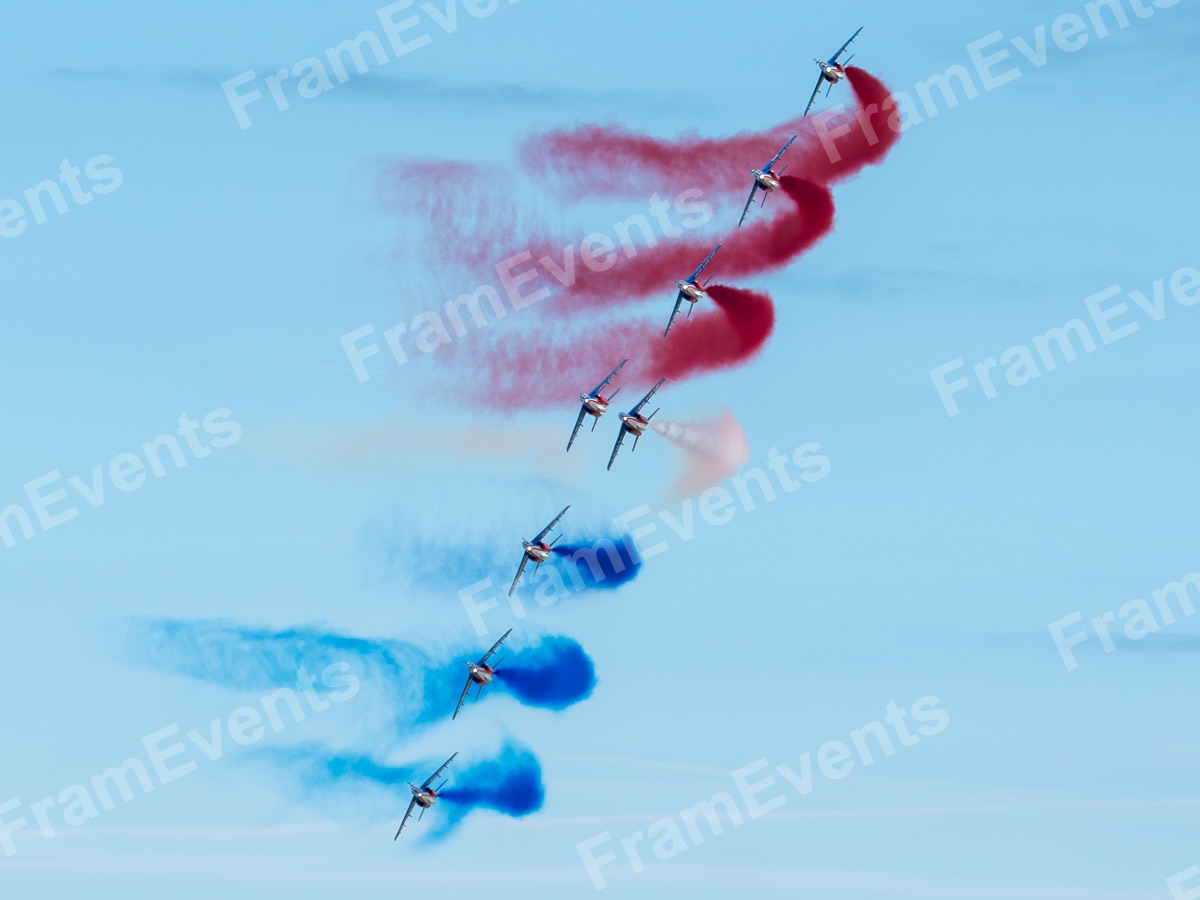 AIR SHOW